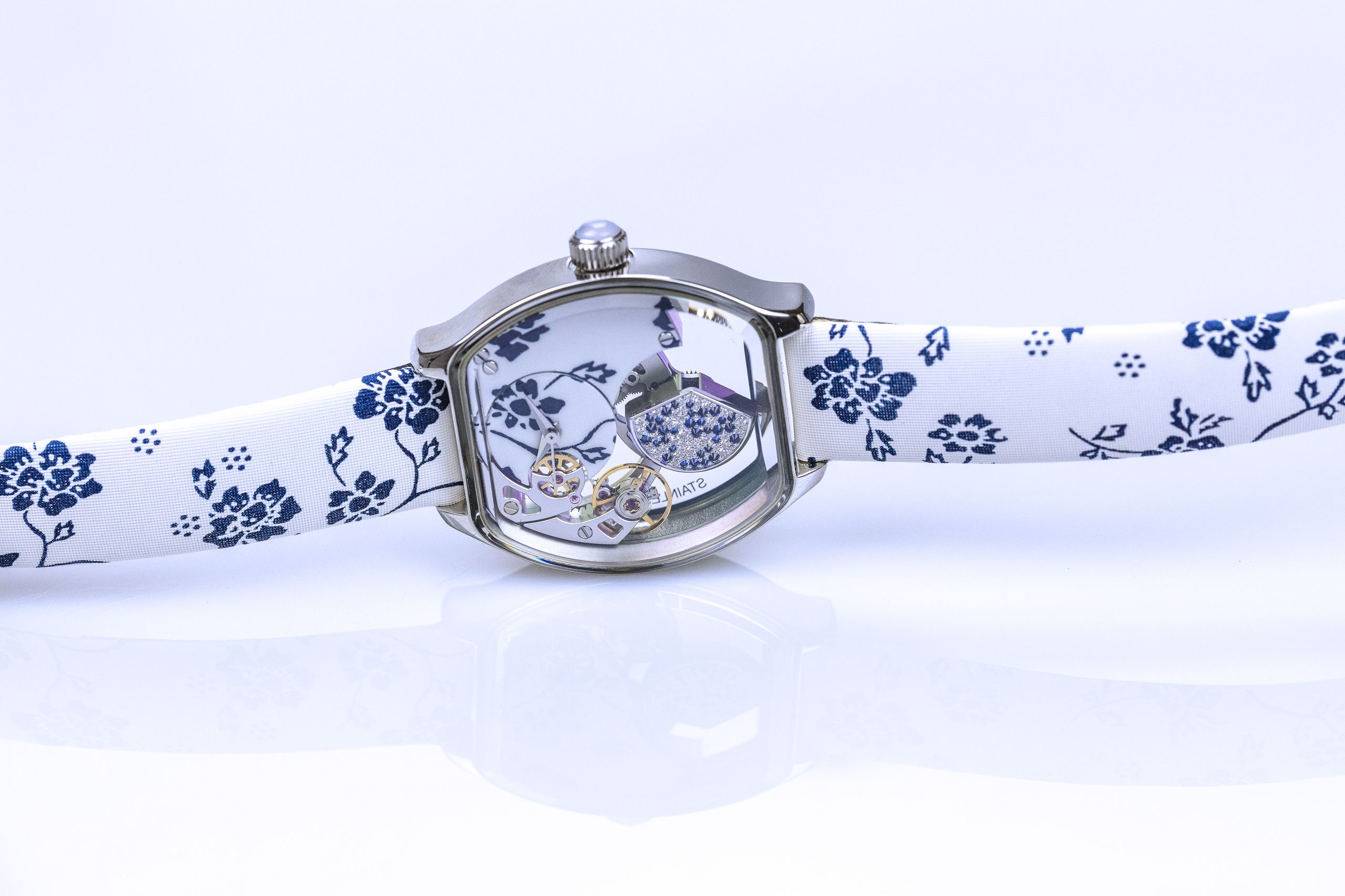 Montre Petite Fleur - ©Claude Meylan